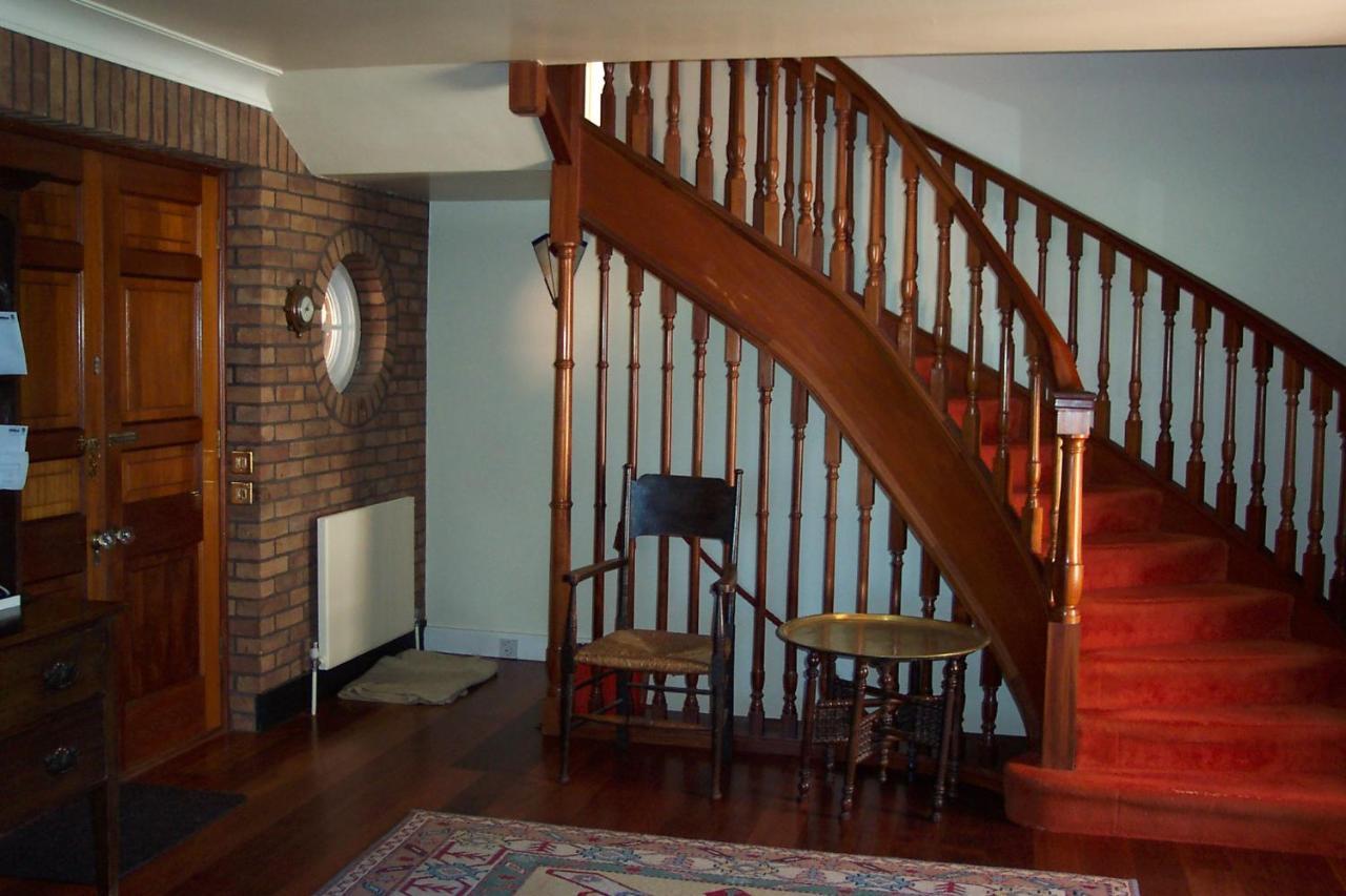 Mayertorne Cottage 艾尔斯伯里 外观 照片